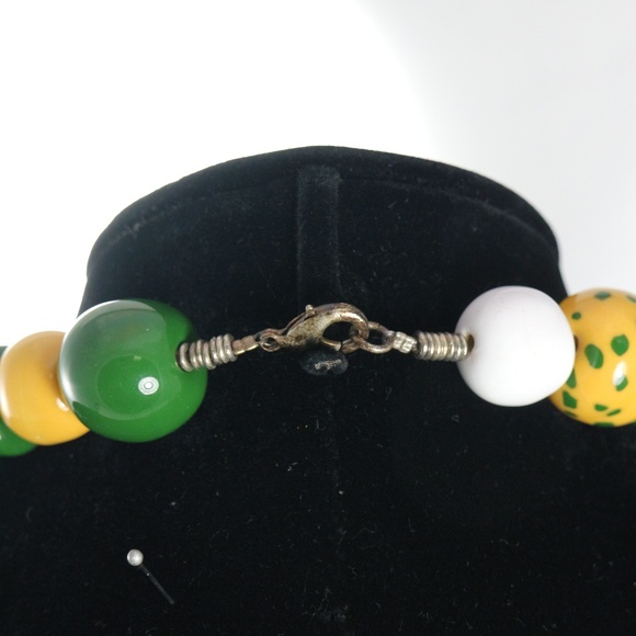 KAZURI Beads 'Khadija' 18 inch Hand-Made Necklace - Picture 3 of 3